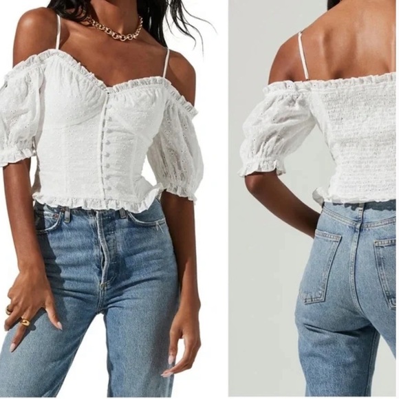 Astr White Off-Shoulder Blouse - Picture 1 of 8